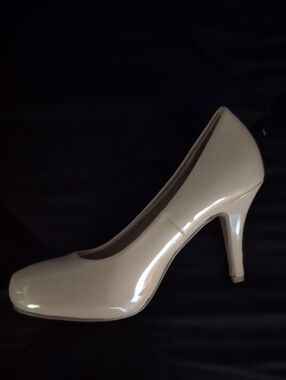 Delicacy Patent Nude High Heel Pump